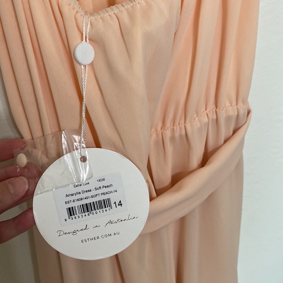 Esther luxe Amaryllis dress- soft peach. Size 14. NWT - Picture 6 of 7